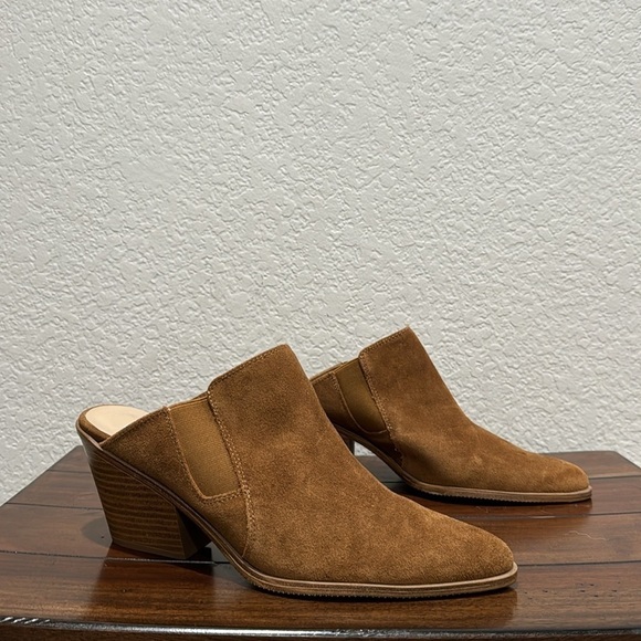 Blondo Nala Suede Cognac Waterproof Mules Size 11 - Picture 2 of 8